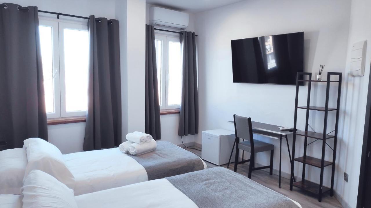 Hostal Dona Isabel Majadahonda Exterior photo